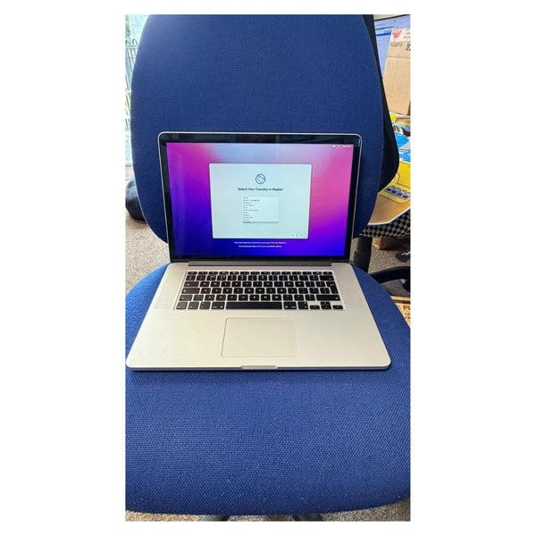 Used Macbook Pro Laptop Core i7 2.2GHz
