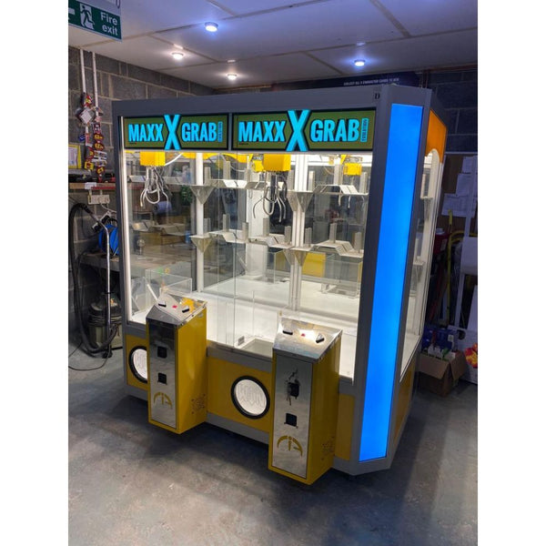 Used Maxx Grab Evolution Double 2 Player
