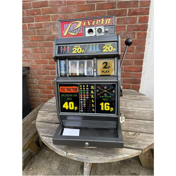 Used Jubilee Riviera 2p Tic Tac Toe - Great Condition - Fully Working