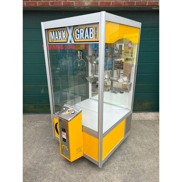 Used Maxx Grab Evolution Crane Grabber Claw Machine