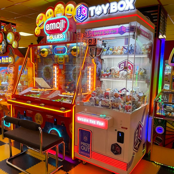 UNIS Toy Box Player Crane Crane Grabber Claw Machine – Maxx Grab