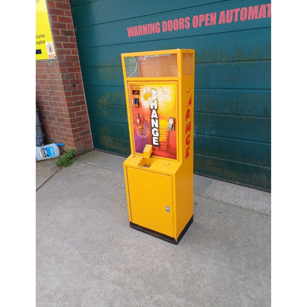 Used All Change Leeds 2p Change Machine  - Fair Condition