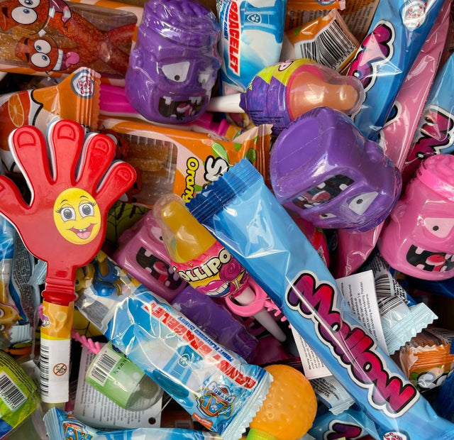 Deluxe Mix (x400) - Prize Every Time Candy Sweet Assortment