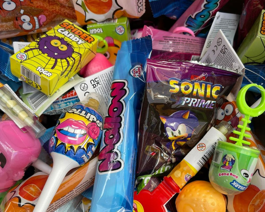 Deluxe Mix (x400) - Prize Every Time Candy Sweet Assortment