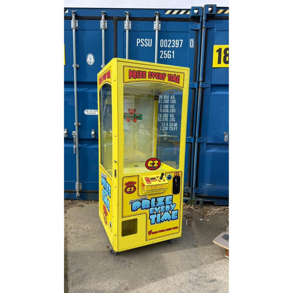 Used Prize Every Time Crane Grabber on £2
