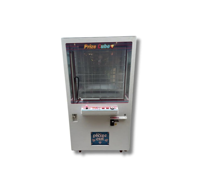 A used Prize Cube skill machine.