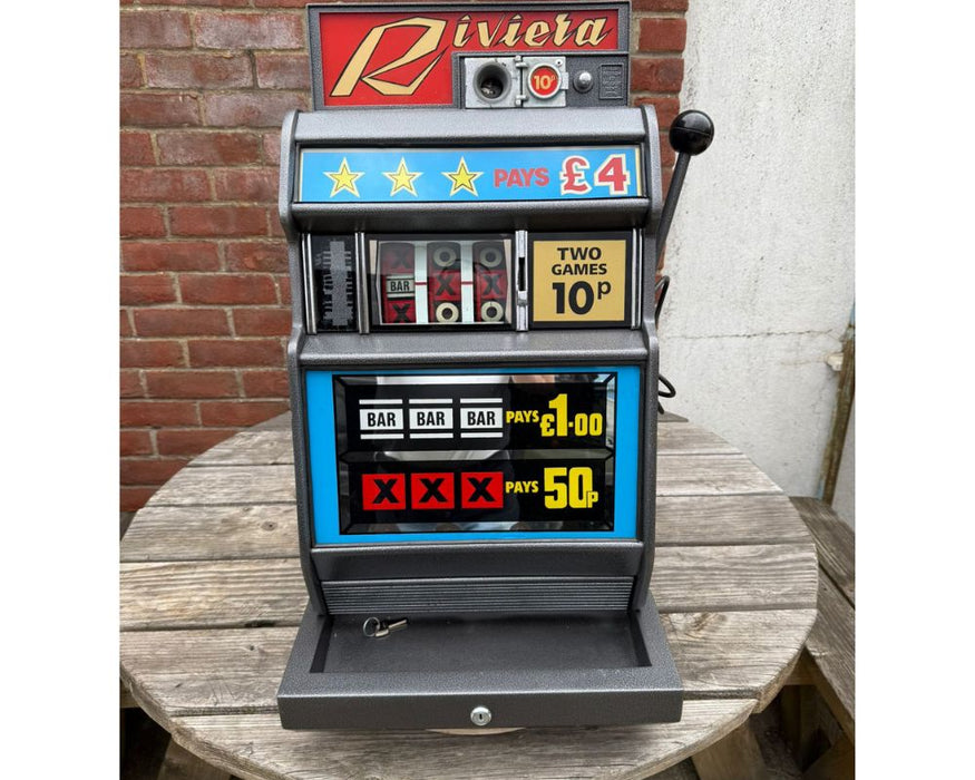 Used Jubilee Riviera 10p Tic Tac Toe Great Condition - Fully Working