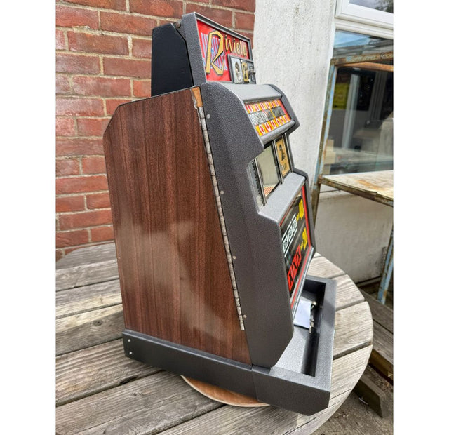 Used Jubilee Riviera 2p Noughts & Crosses - Great Condition