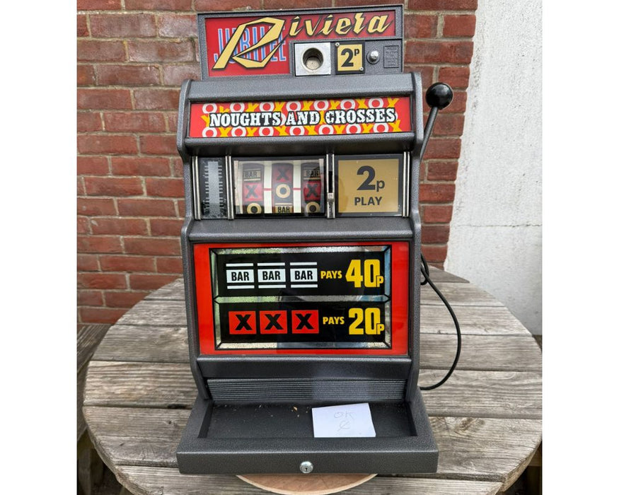Used Jubilee Riviera 2p Noughts & Crosses - Great Condition