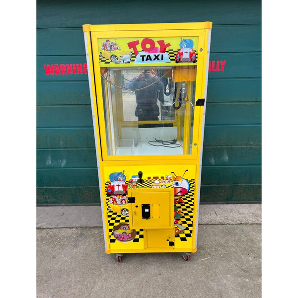 Used Toy Taxi Grabber Crane