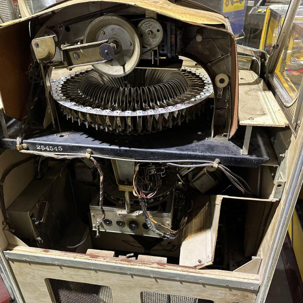 Wurlitzer 1900 Jukebox - Retro