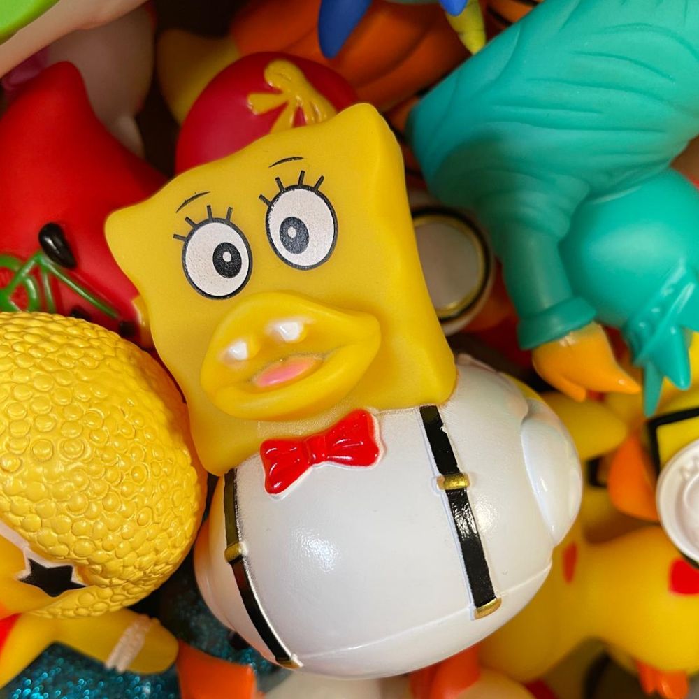Large 3.5 inch Printed Novelty Ducks - Assorted Designs (x50)