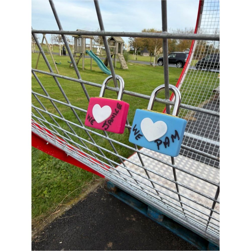 Red Heart for padlocks