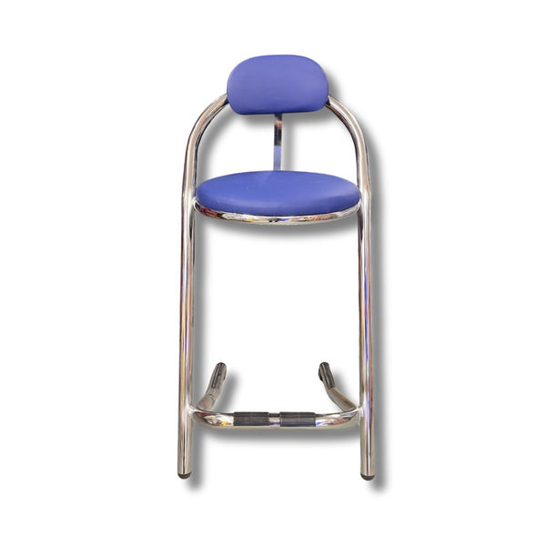 stools in blue
