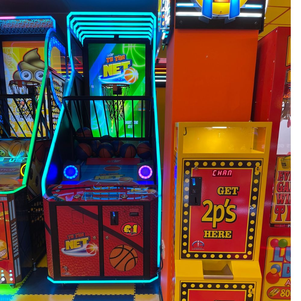 UNIS To Tha Net - Arcade Basket Ball Game with LCD Screen