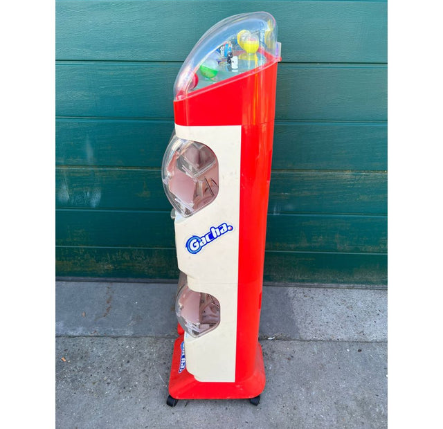 Tomy Gacha Ivory & Red (Used) - Capsule Vending Machine